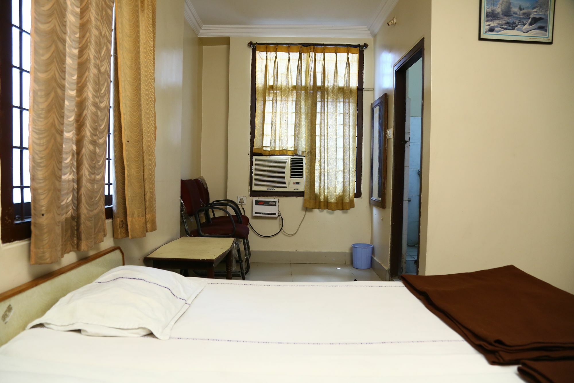 Sri Sai Krishna Deluxe Lodge Хайдарабад Экстерьер фото
